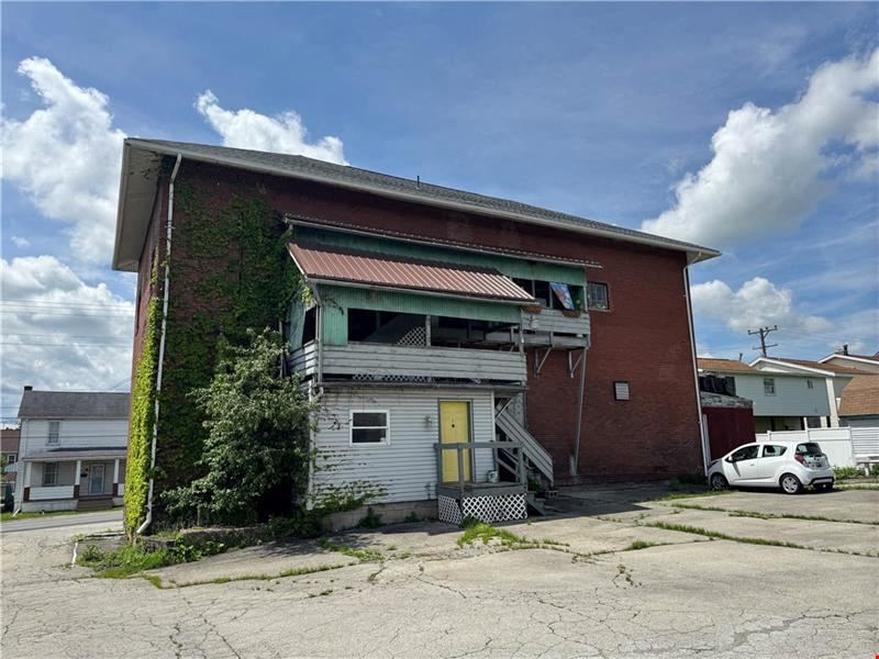 934 Wood Street, Latrobe