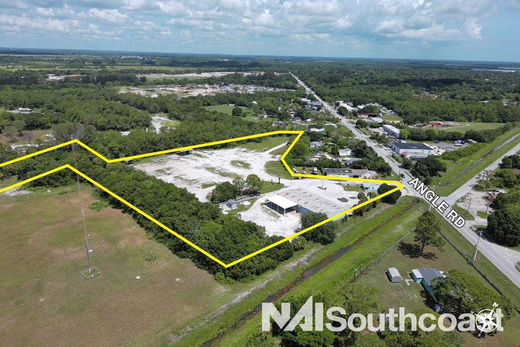 ±7.63 Acres Industrial Land With Metal Warehouse & Office