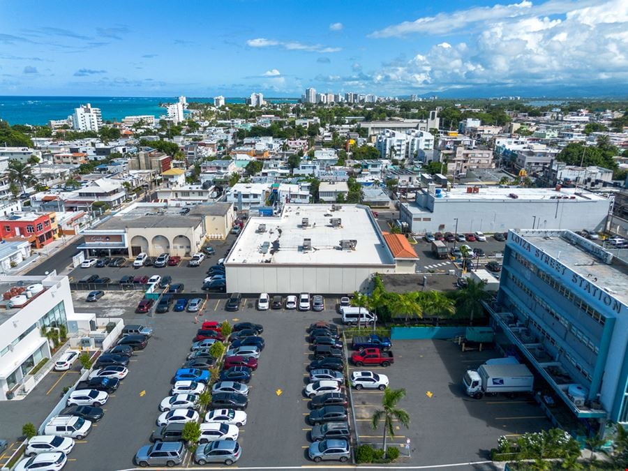 Walgreens Store #667 in San Juan