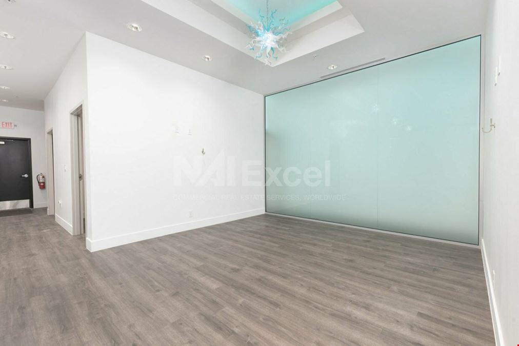 Santa Clara Retail or Office Space for Lease