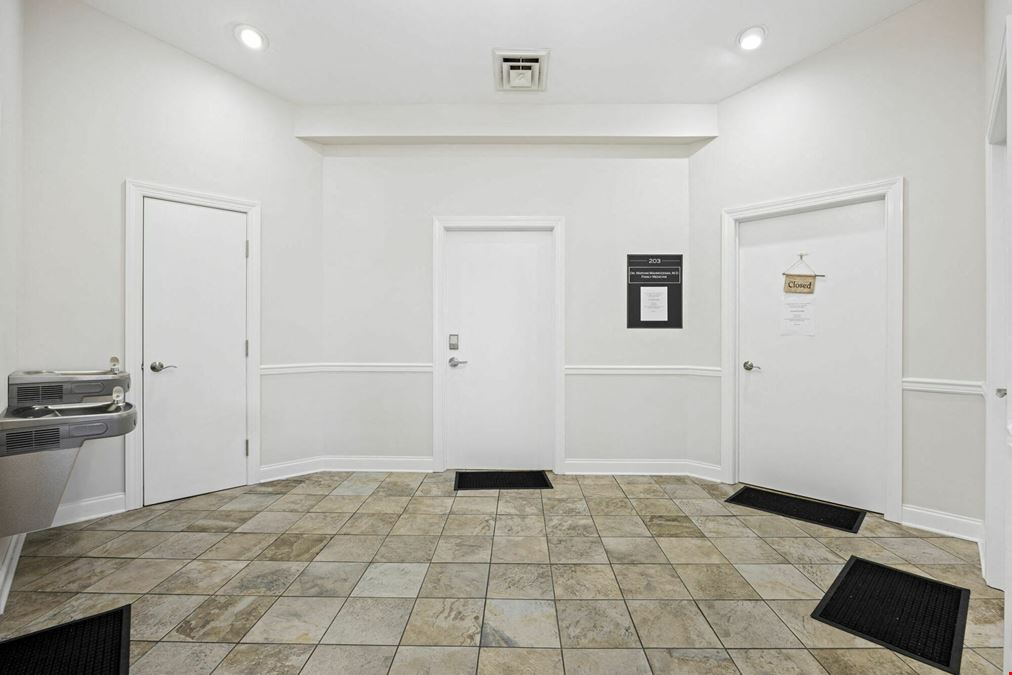 PRIVATE OFFICE SPACE AVAILABLE