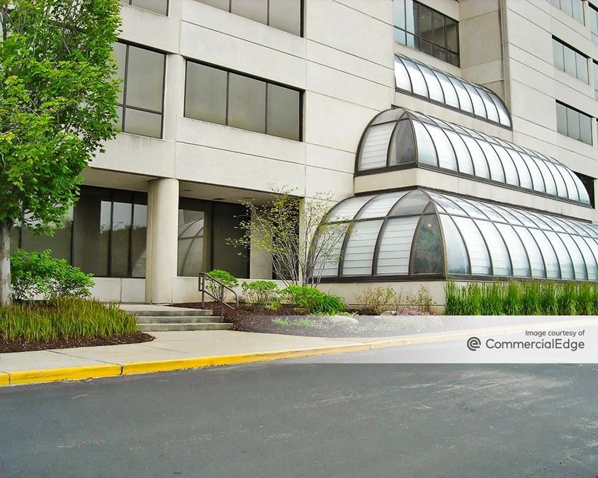 McCandless Corporate Center