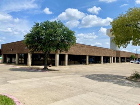 Preview of commercial space at 3884 S Shiloh Road