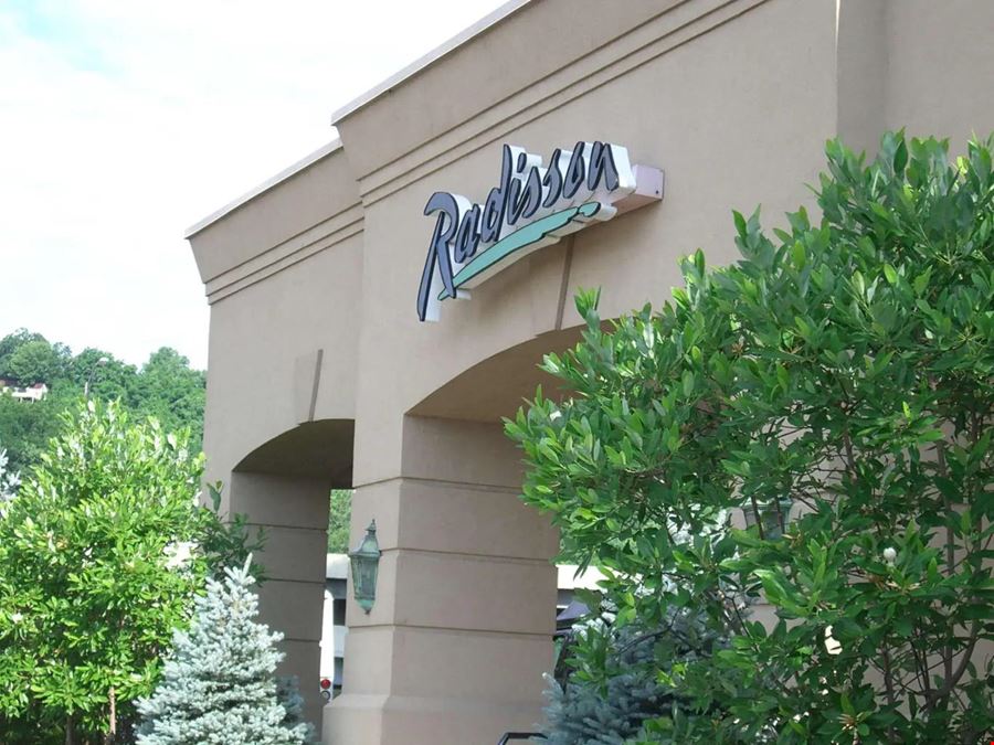 Radisson Cincinnati Riverfront