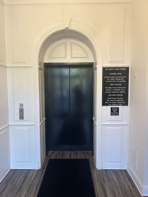 512 Main Street