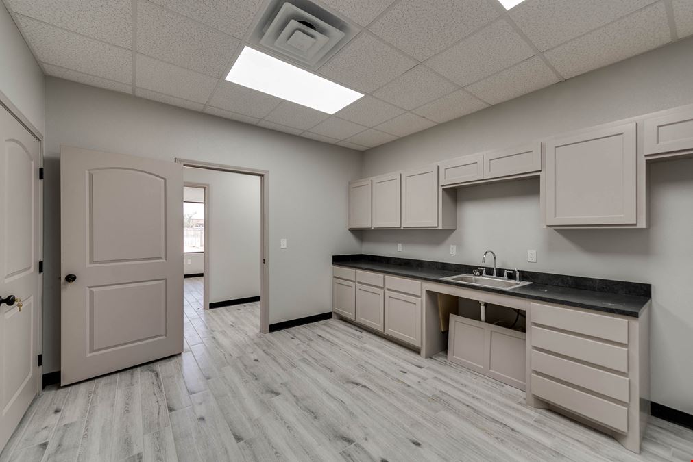 3 Drive-Through Bay Shop with Wash-Bay