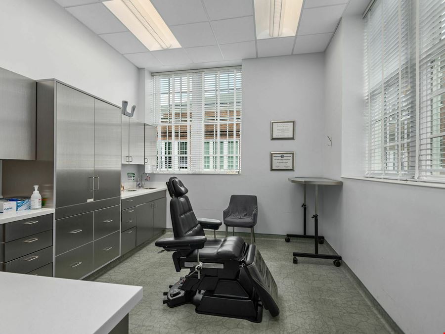 4 Vanderbilt Dr. Ste. 210