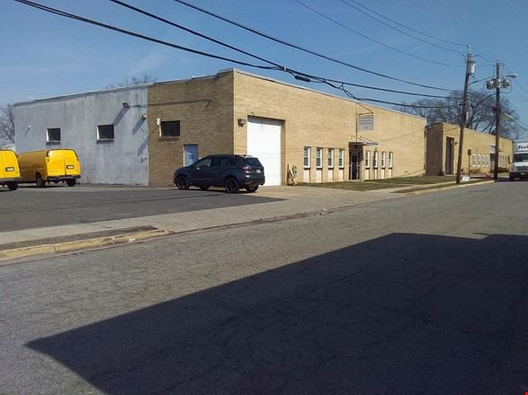 Preview of Industrial space for Rent at 305 Cox Street