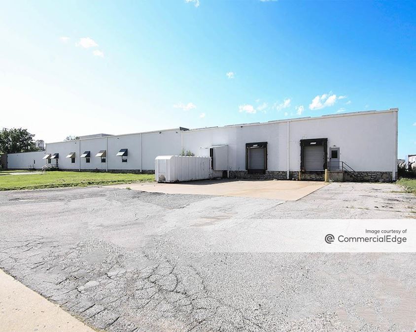 1331 Saline St