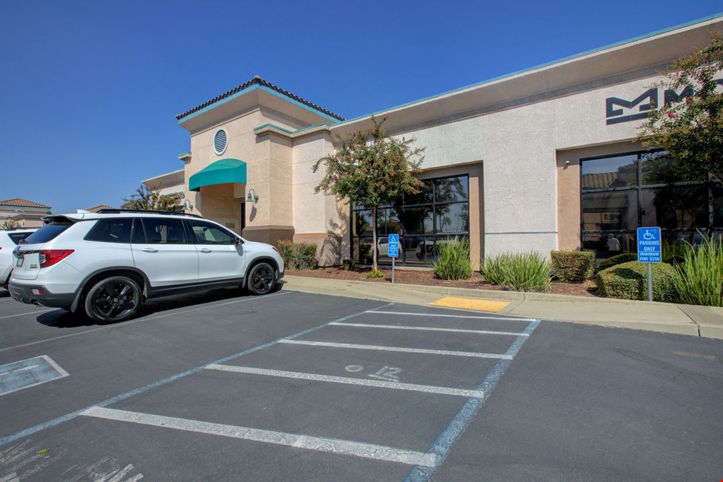 139 W El Portal Drive Suites