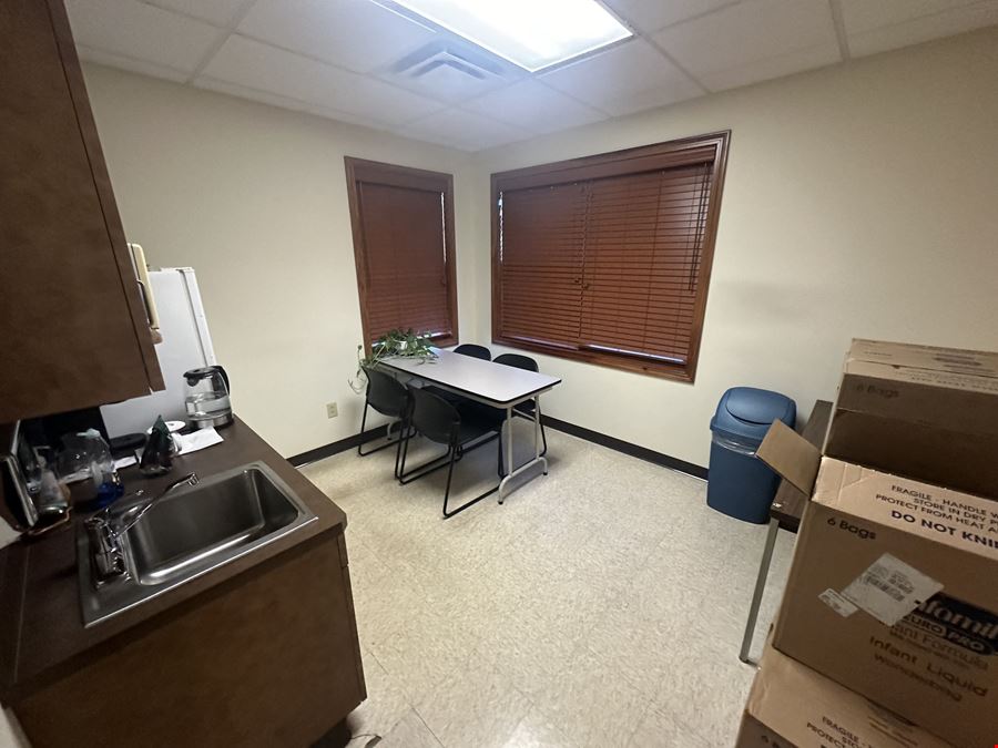 4,600 SQ.FT. MEDICAL OFFICE BUILDING
