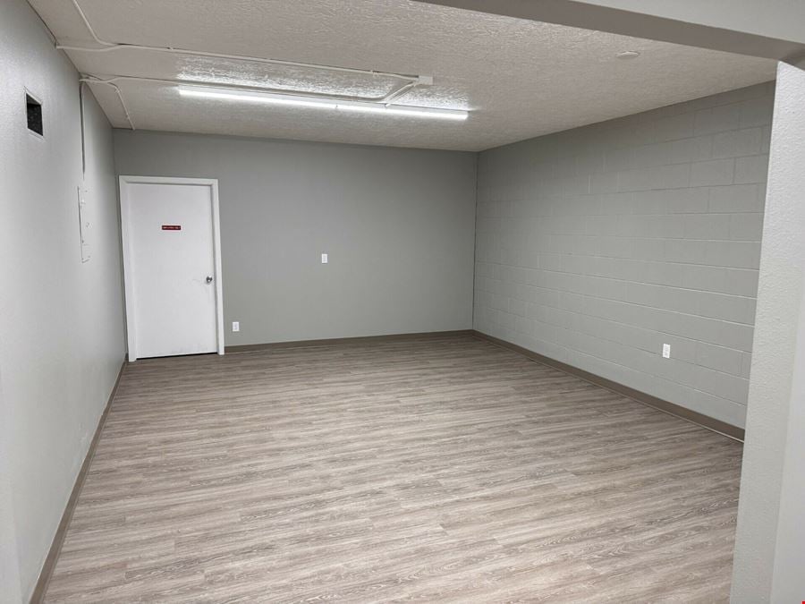 1700 W. 33rd Street