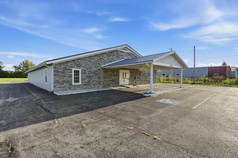 700 Rockwell Ave