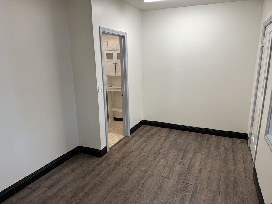 FREESTANDING SAN FERNANDO VALLEY RETAIL/OFFICE BUILDING