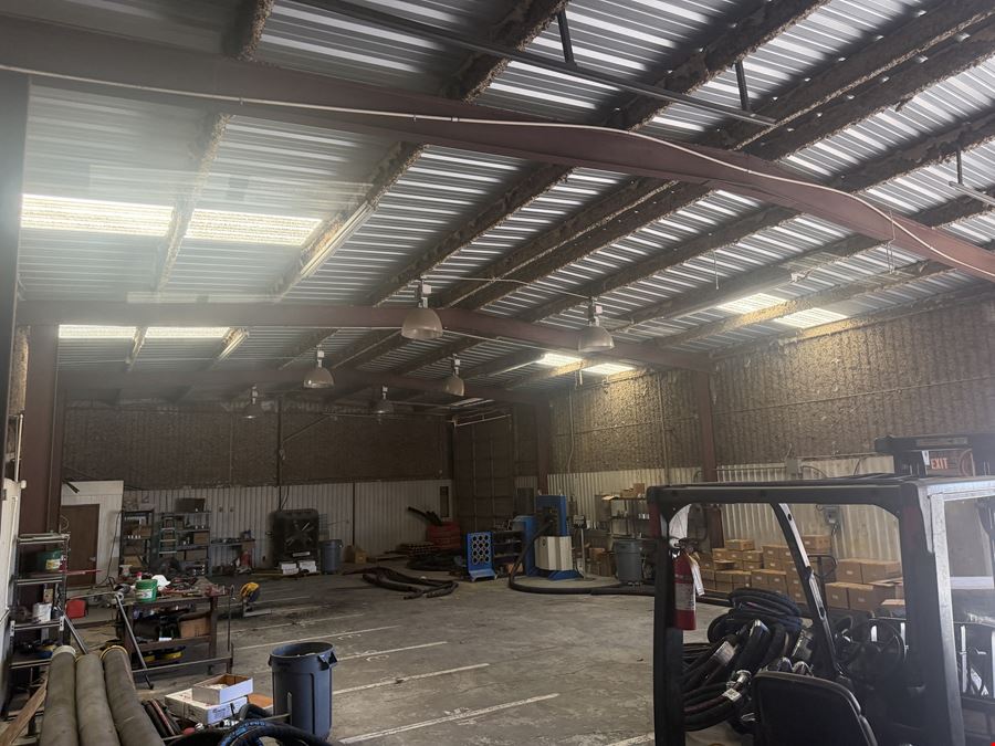 2 Shops w/Office Near I-20