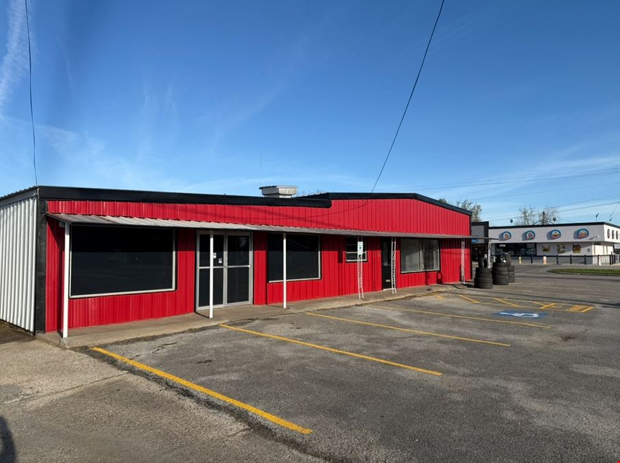 2510 S 4th St