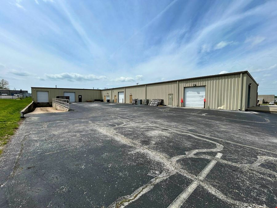 OFFICE/WAREHOUSE FOR LEASE SOUTHWEST SPRINGFIELD