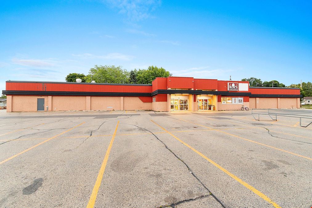 2330 Menasha Ave
