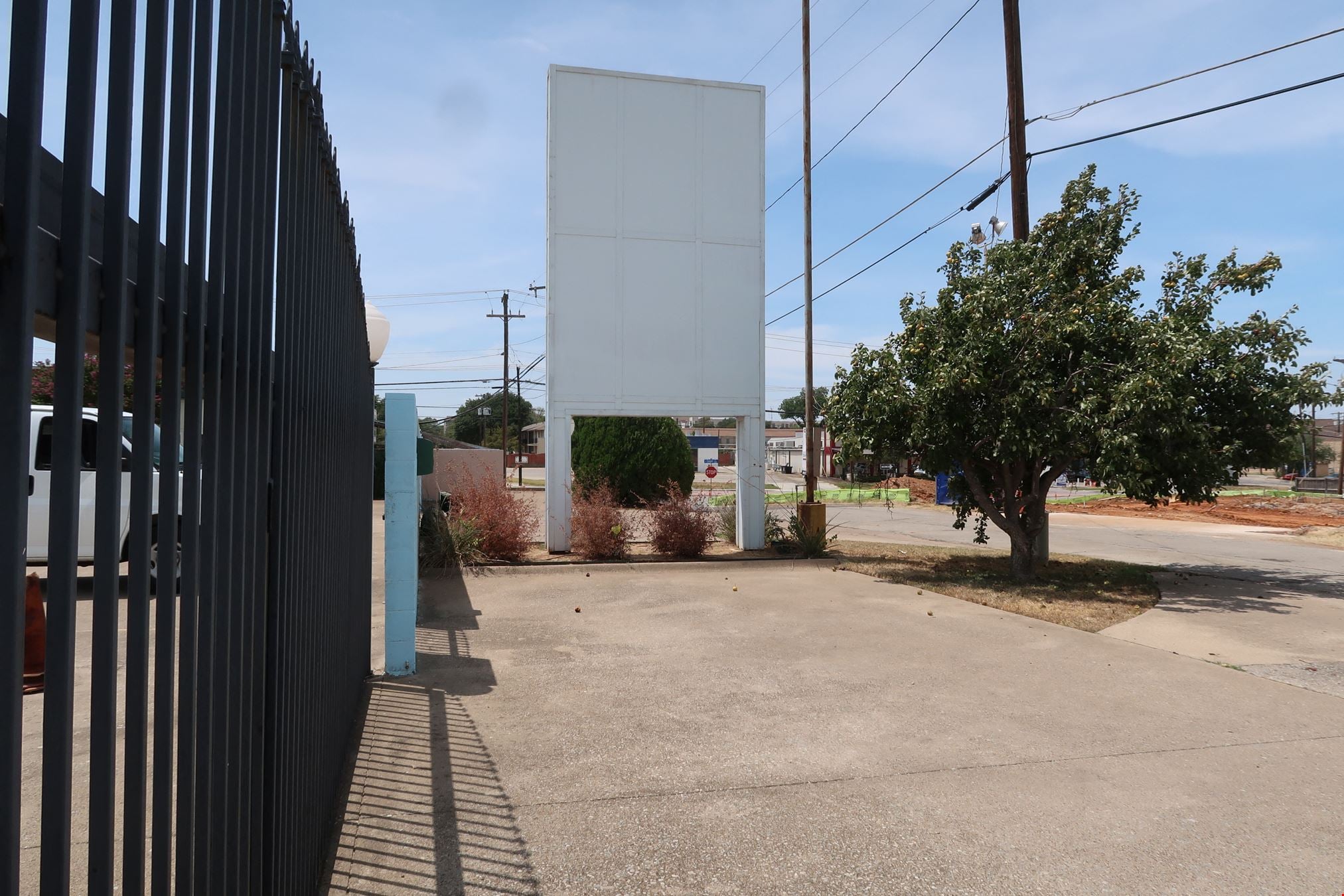 $13 NNN, Office/Daycare/ Storage/Flex Arlington TX
