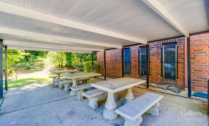 ±5,720 SF Office Building Near the Intersection of Broad River Road and Greystone Boulevard | Columbia, SC