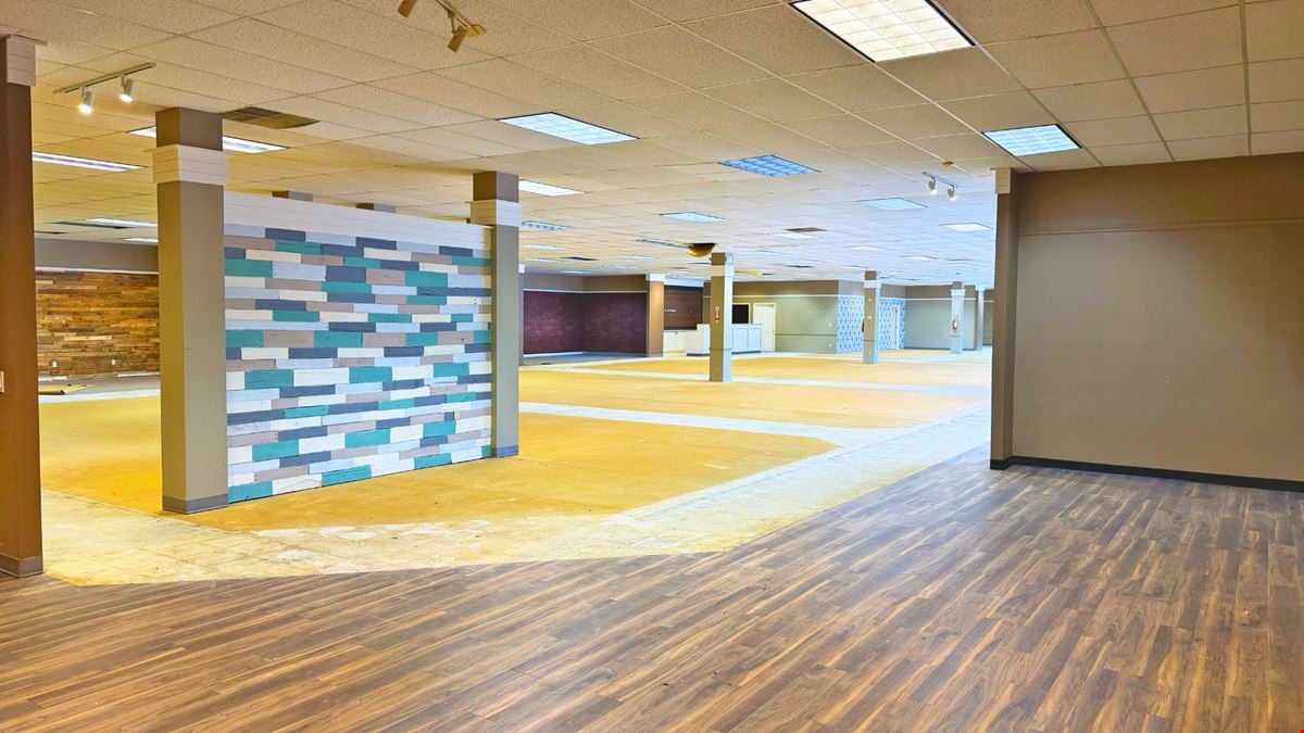 Single-Tenant Freestanding Retail