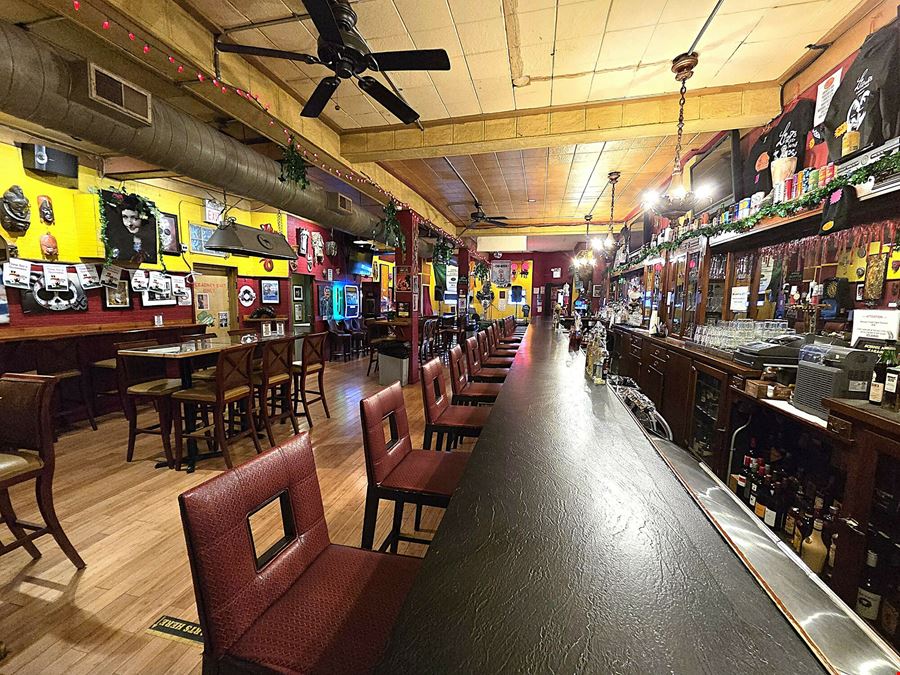 Lizard's Liquid Lounge