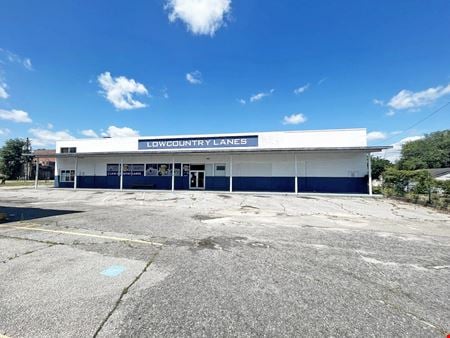 Preview of Retail space for Sale at 226 Wichman St
