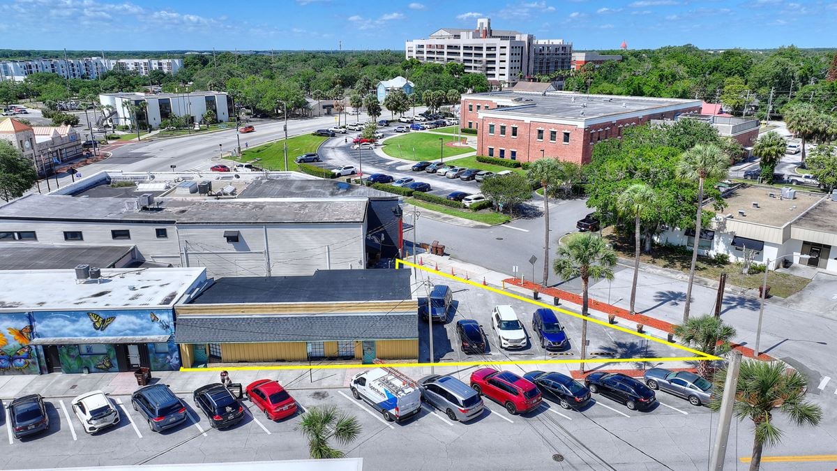 Downtown Kissimmee Commercial Opportunity with Parking