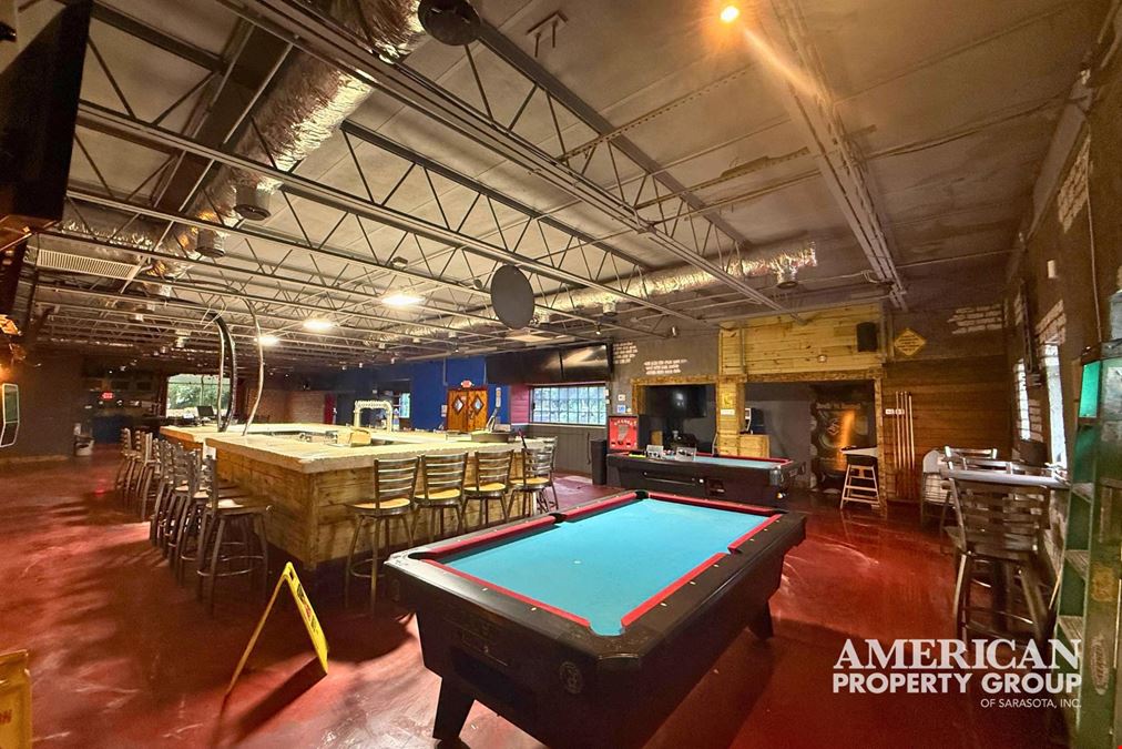 US-41 Freestanding Restaurant / Retail Opportunity