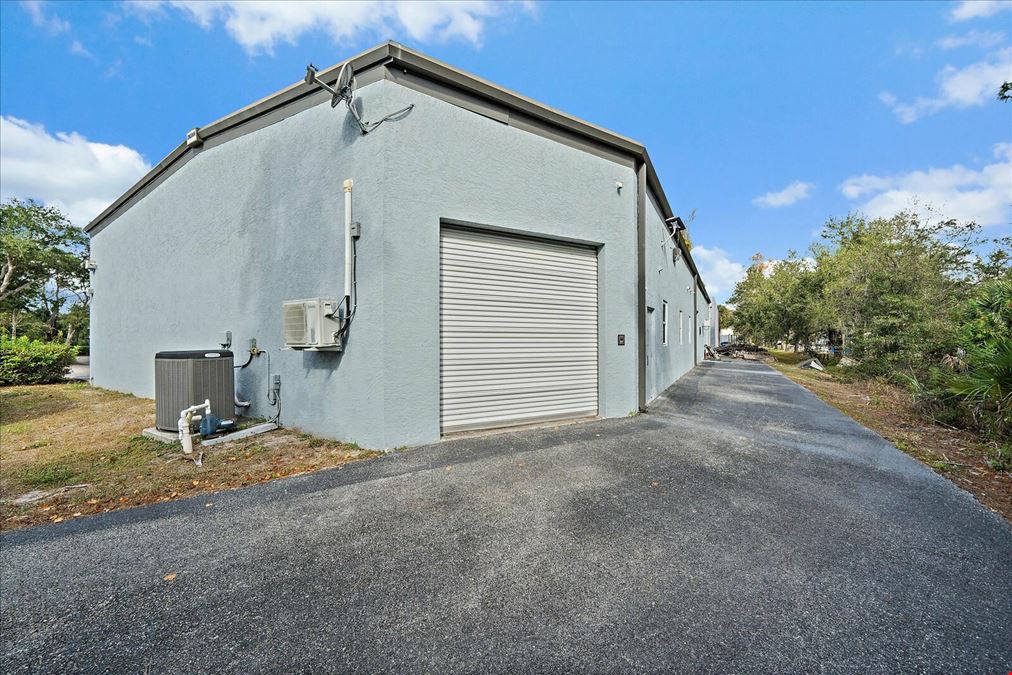 351 Sand Pine Blvd