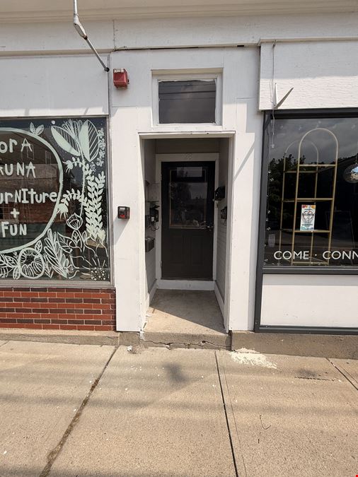 Prime Downtown Warren 11 unit Mixed-Use Investment -  26 Child St