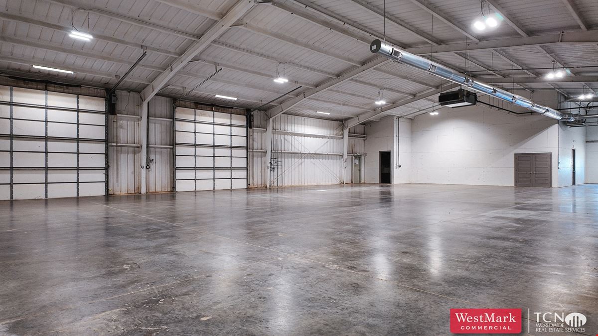 Office/Warehouse on 1 Acre