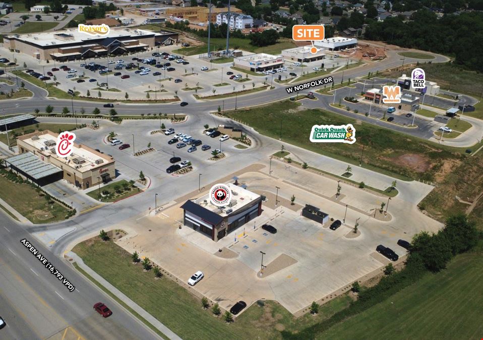 1822 W Norfolk Dr - Aspen Ridge - Strip Center