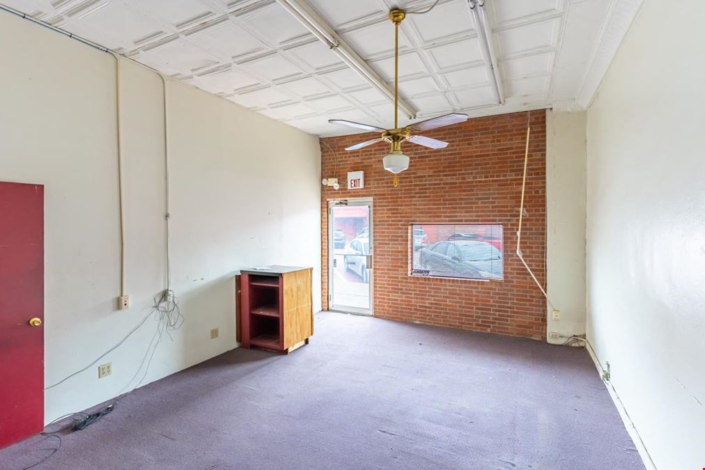 Retail/Flex for Sale in Wills Point