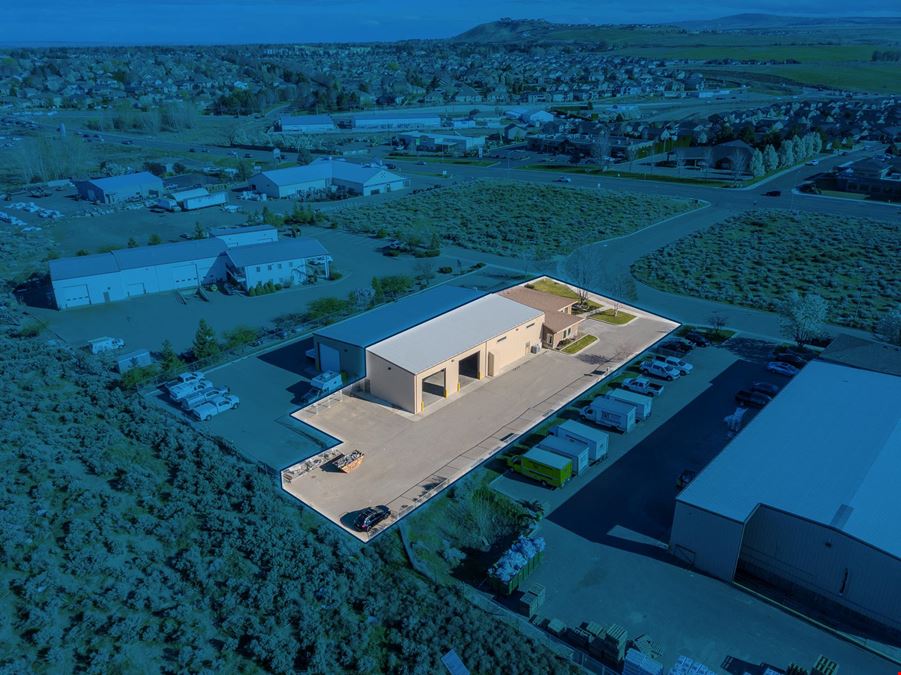 4,500 SF Office/Warehouse Space for Lease