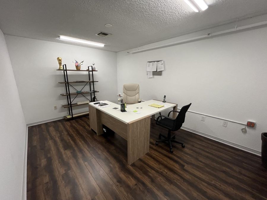 12155 Metro Parkway #4