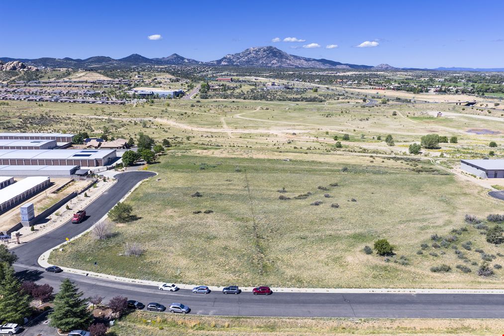 3010 Centerpointe East Dr