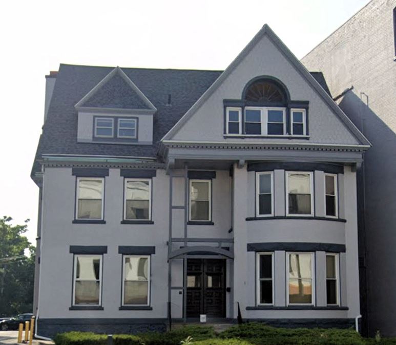 1160 Main St - 8700 +/- SF Office Building