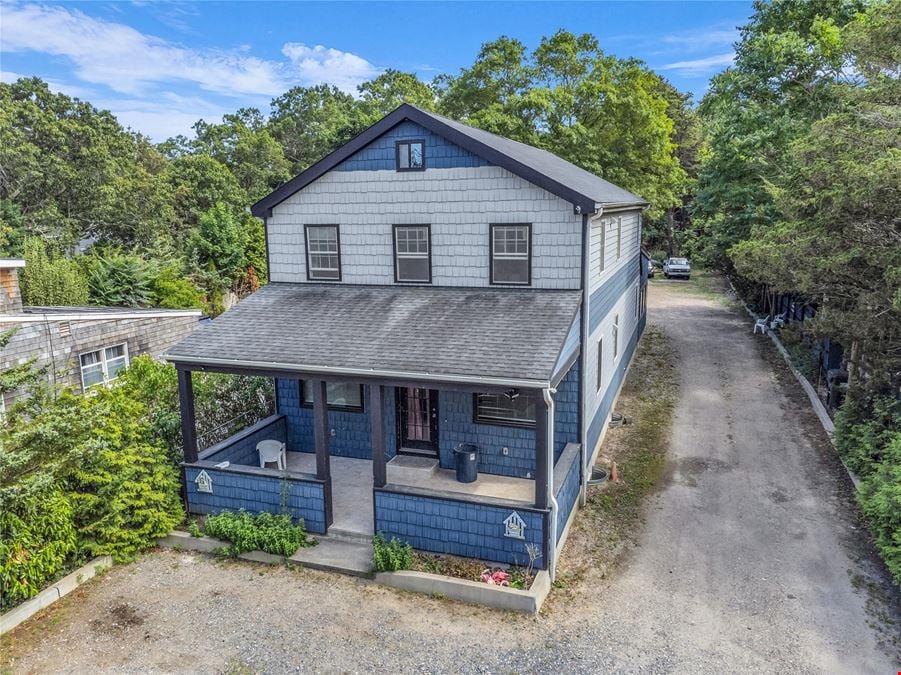 715 Flanders Rd