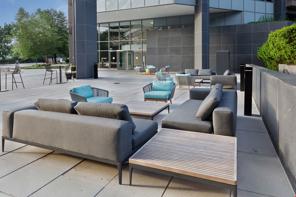 Executive Plaza