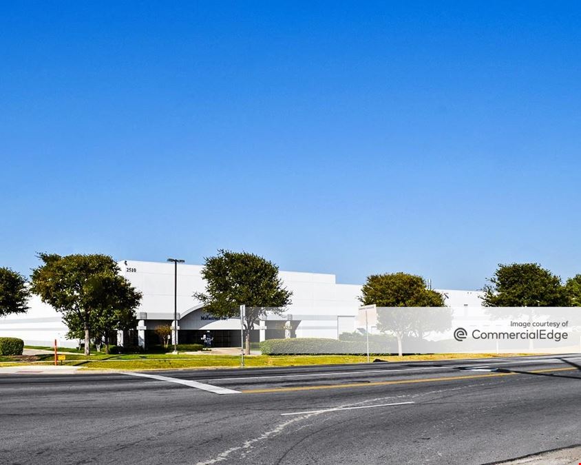 Main Street Distribution Center