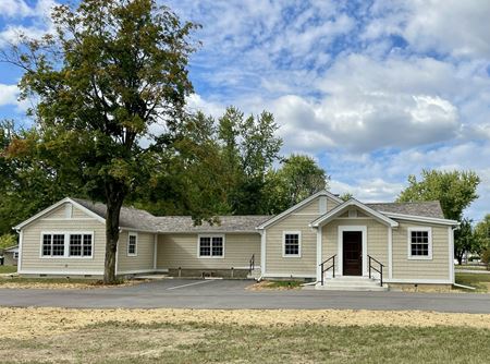 Preview of Office space for Rent at 10610 North Park Avenue