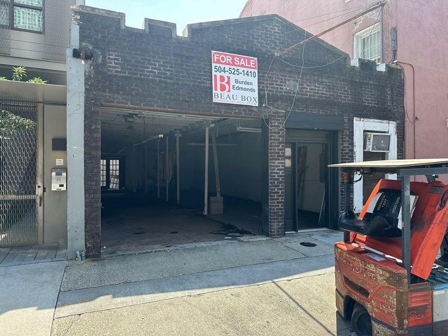 Historic Carondelet Building With Parking Garage