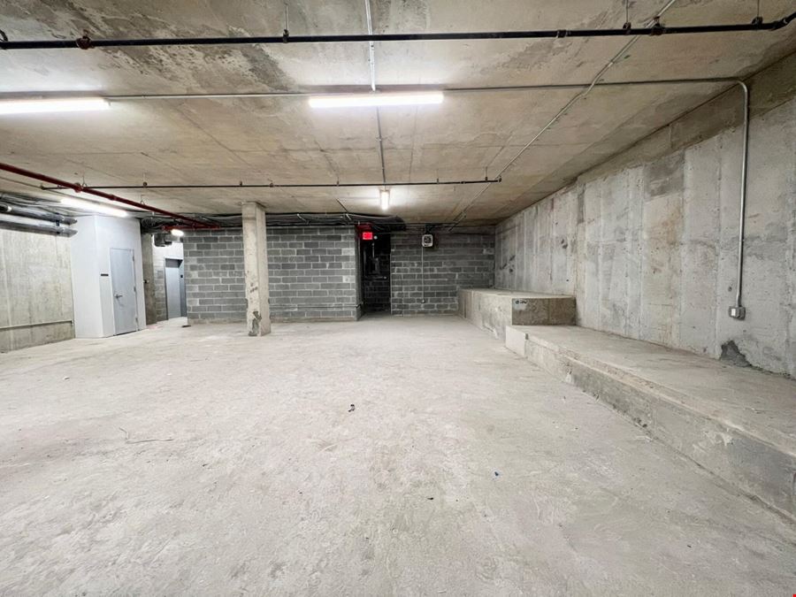 1104 Bedford Ave