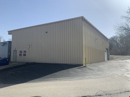 Preview of Industrial space for Rent at 1480 W Lark Industrial Dr