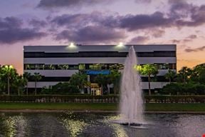 Commerce Pointe Silver