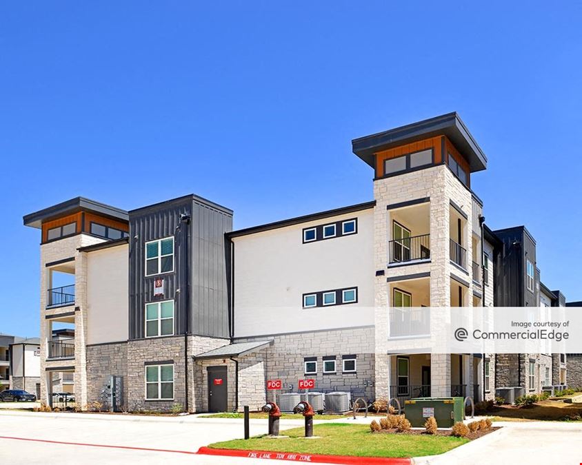 2101 Kauffman Loop
