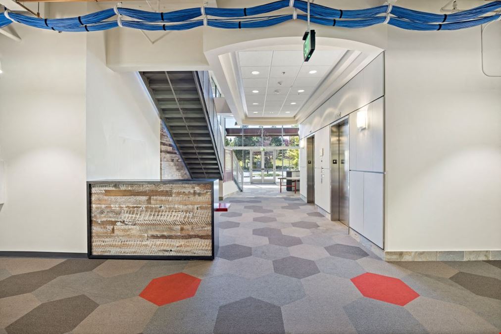 Northpointe Corporate Center - 15815 25th Avenue West