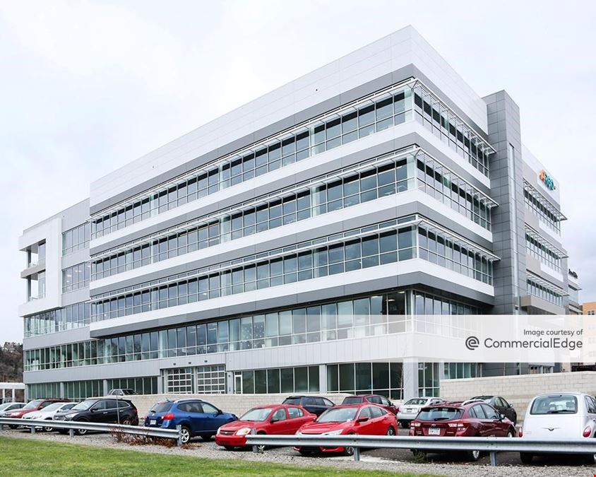 The Offices at 3 Crossings