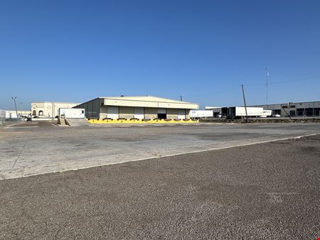 Preview of Industrial space for Rent at 13709 N Unitec Dr